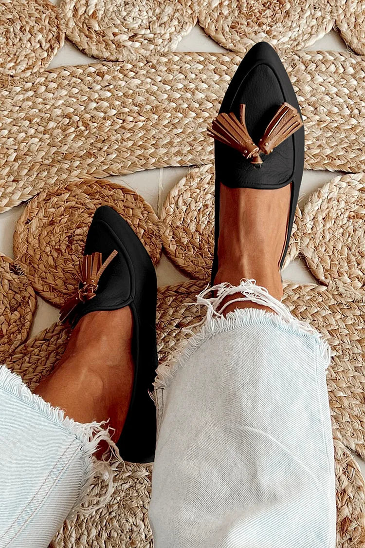 Pointed-Toe Tassel Loafers