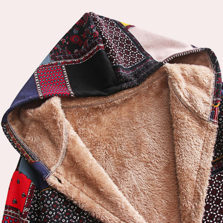JANET | ELEGANT WARM COAT WITH ARTISTIC INSPIRATION
