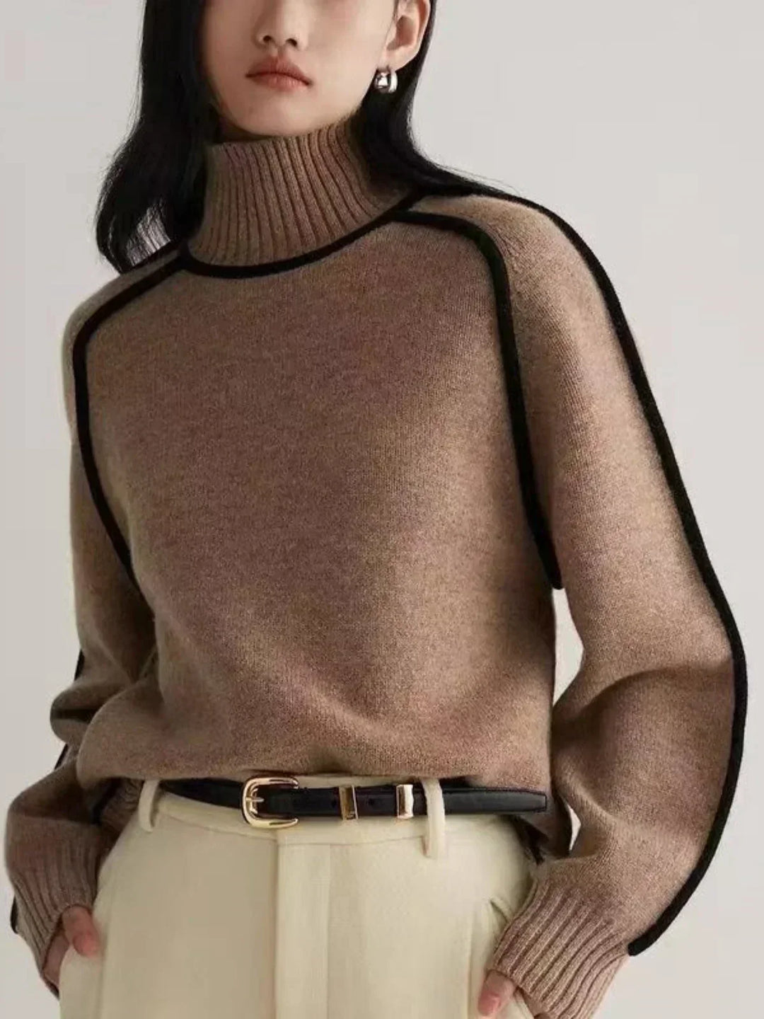 Donna Elegant Turtleneck Sweater