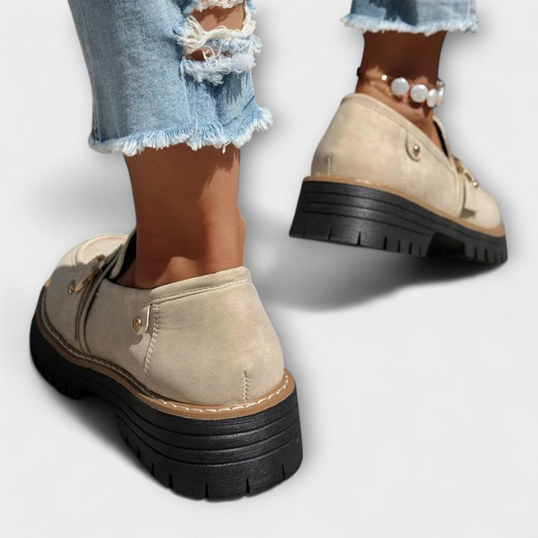 Lora Round Toe Casual Loafers
